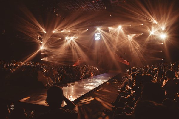 Découvrez comment choisir la ceinture parfaite pour votre robe pull